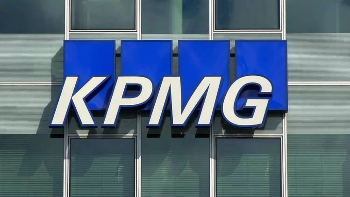 KPMG Hiring For Business Consulting Finance Advisory Analyst Role